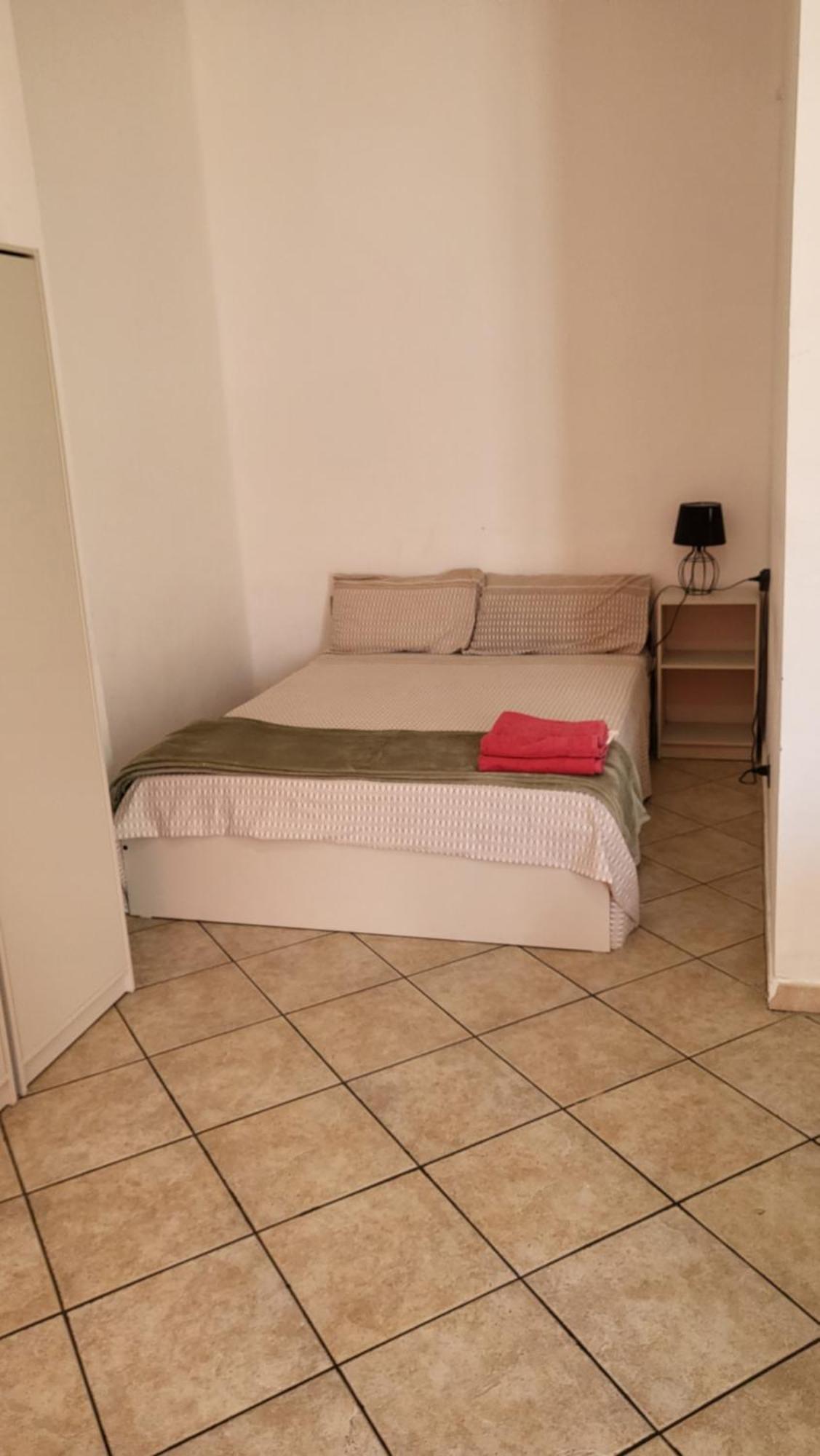 Casa Manzoni Apartment Novara Bagian luar foto