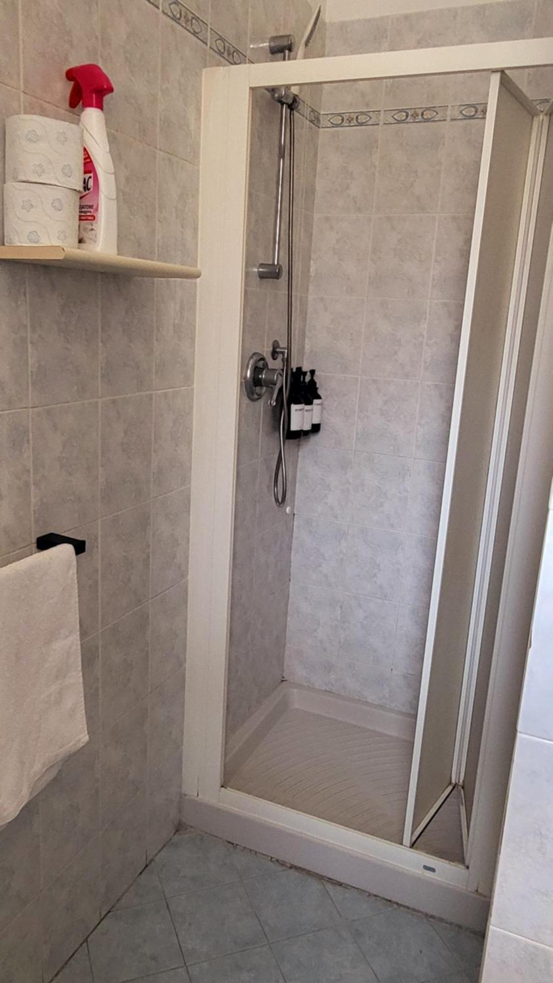 Casa Manzoni Apartment Novara Bagian luar foto